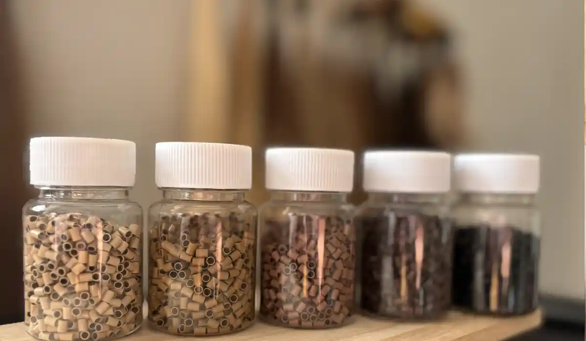 Keratin Bonds vs Micro Rings: Which Extension Method Is Right For You?